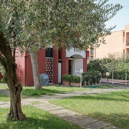 Residence Holiday Sirmione B8 Zewnętrze zdjęcie