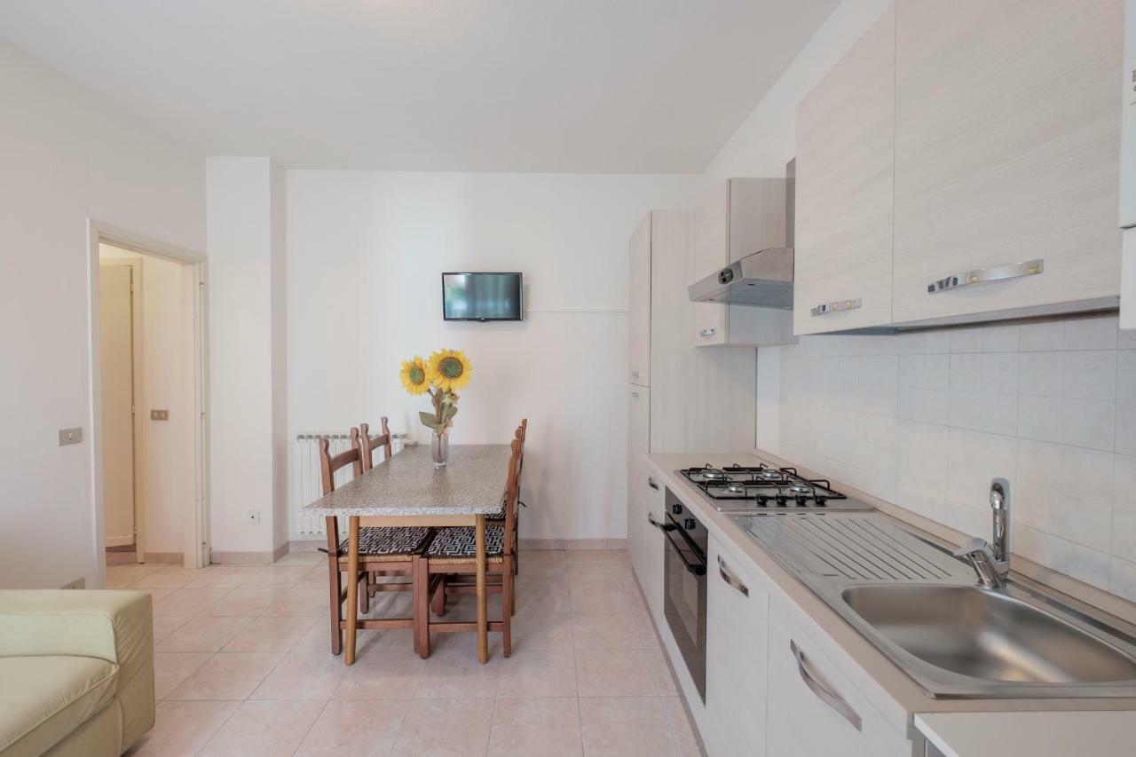 Residence Holiday Sirmione B8 Zewnętrze zdjęcie